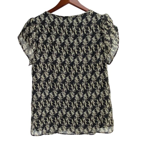 Kaileigh Womens Flutter Sleeve Keyhole Front Top Size M - Picture 2 of 5